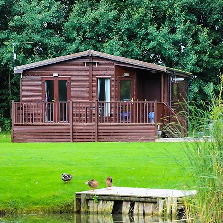 Paradise Lakeside Semesterpark
